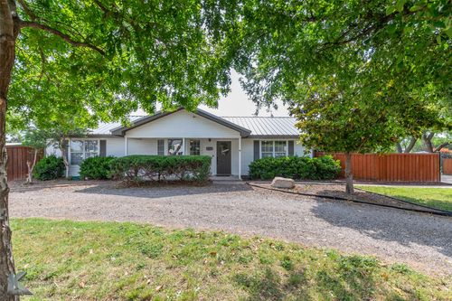 1070 Larned Ln, Abilene, TX, 79602-6332 | Card Image