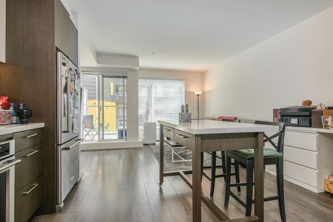 302 - 384 E 1 St Avenue, Condo with 1 bedrooms, 0 bathrooms and 1 parking in Vancouver BC | Image 3