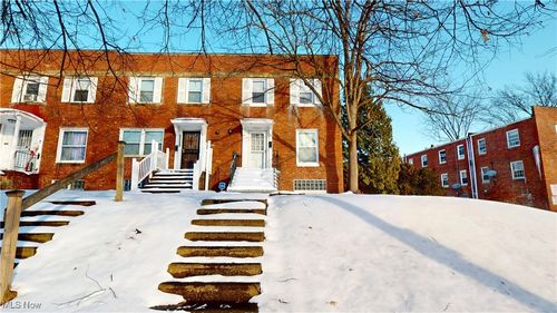 20623 Randolph Pkwy, Highland Hills, OH, 44122-7017 | Card Image