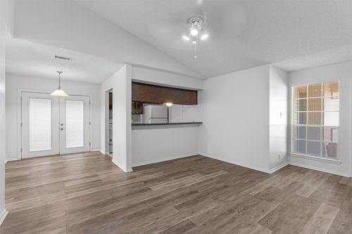a-8703 Pineridge Dr, Austin, TX, 78729-5402 | Card Image