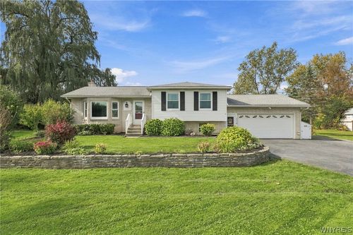 3330 Bowen Rd, Elma, NY, 14059-9742 | Card Image
