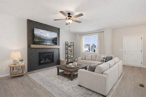 9637 N Colrain Ave, Kansas City, MO, 64154-1329 | Card Image