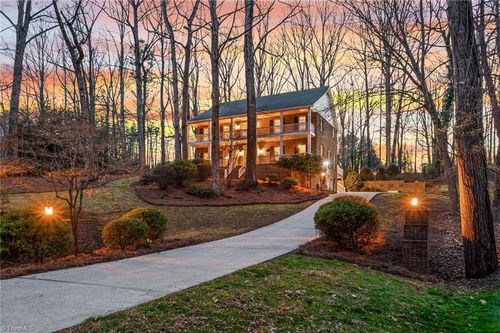3829 Tangle Oak Dr, Clemmons, NC, 27012-9260 | Card Image