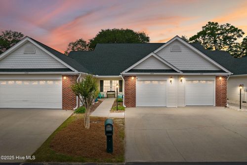 404 Sunset Oaks Ln, Sunset Beach, NC, 28468-6217 | Card Image