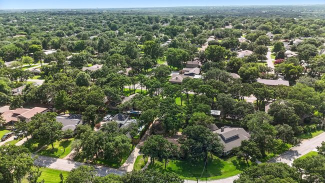 Aerial view of property and surrounding area with nearby suburban area | Image 8