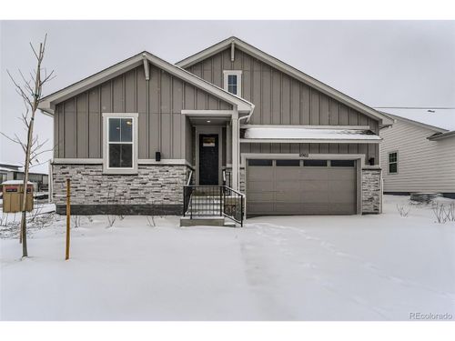 8902 S Riviera Way, Aurora, CO, 80016-7612 | Card Image