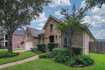 5347 Heath River Lane, House other with 4 bedrooms, 3 bathrooms and null parking in Sugar Land TX | Image 3