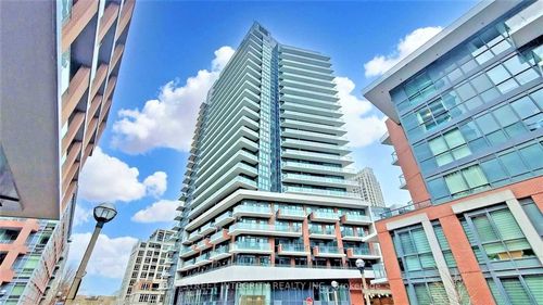 1907-38 Iannuzzi St, Toronto, ON, M5V0S2 | Card Image