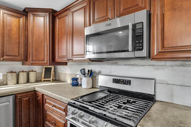 601 E Washington St, House other with 3 bedrooms, 3 bathrooms and 4 parking in Loda IL | Image 18