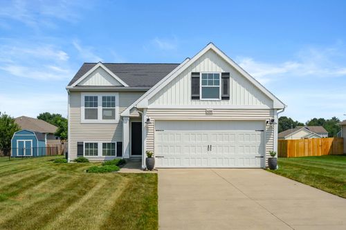4250 Country Meadows Dr, Kalamazoo, MI, 49048-8315 | Card Image
