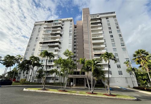 7f-40 Calle 10, GUAYNABO, PR, 00969-3223 | Card Image