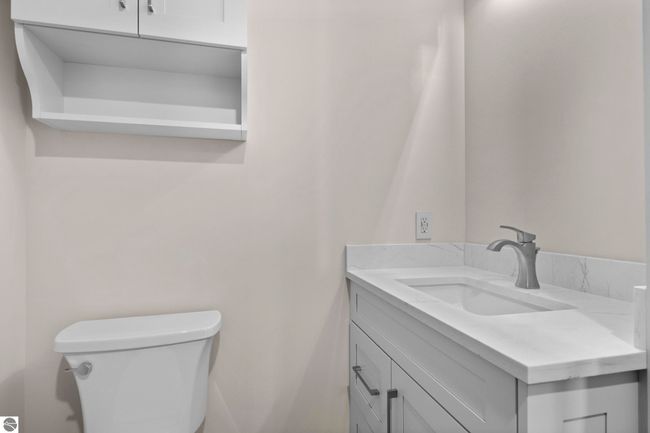 3 - 9200 N Bayshore Dr, House other with 1 bedrooms, 2 bathrooms and null parking in Elk Rapids MI | Image 21