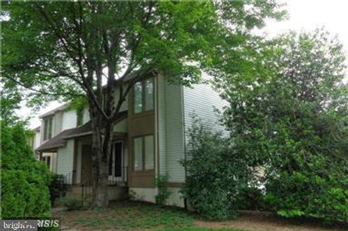 12500 Flatwood Cir, FAIRFAX, VA, 22033-2448 | Card Image