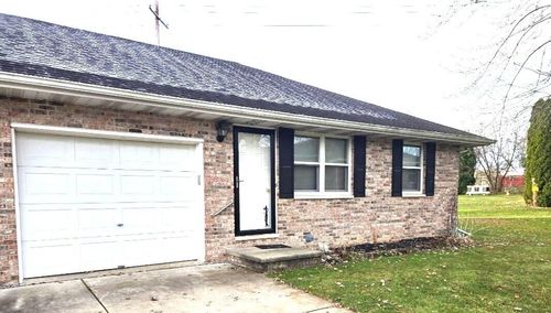 1-300-1 E Alyea St, Hebron, IN, 46341-8702 | Card Image