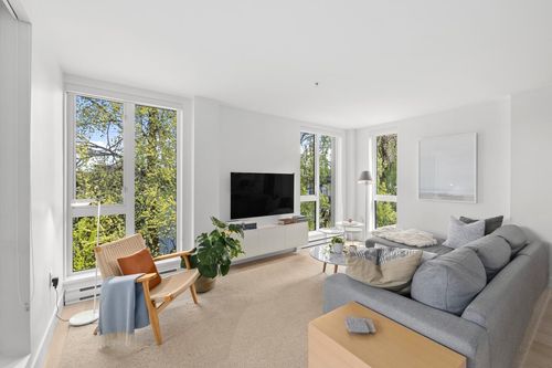 402-2239 W 7th Ave, Vancouver, BC, V6K1Y3 | Card Image