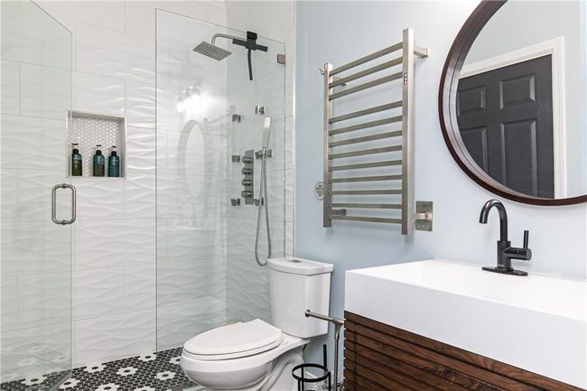 5888 Cobblestone Creek Cir, House other with 6 bedrooms, 4 bathrooms and null parking in MABLETON GA | Image 37