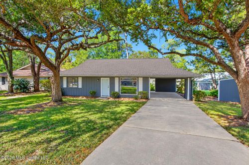 4 Wilderness Run, Diamondhead, MS, 39525 | Card Image