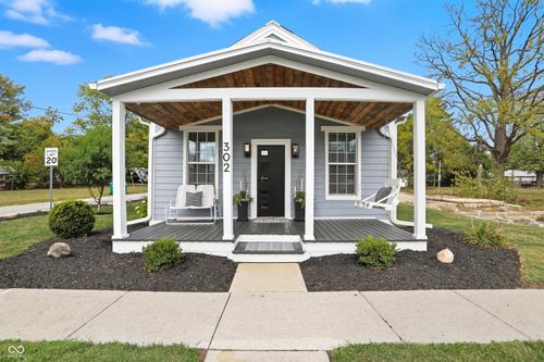 302 Penn St, Westfield, IN, 46074-9411 | Card Image