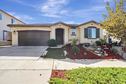 2051 Rosewood Dr, Hollister, CA, 95023-6534 | Card Image
