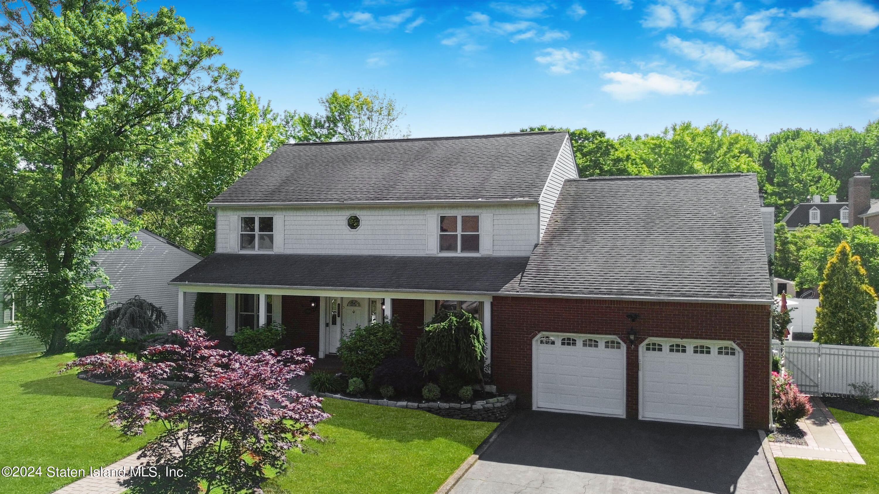 Johanna Ln, Staten Island, NY 10309