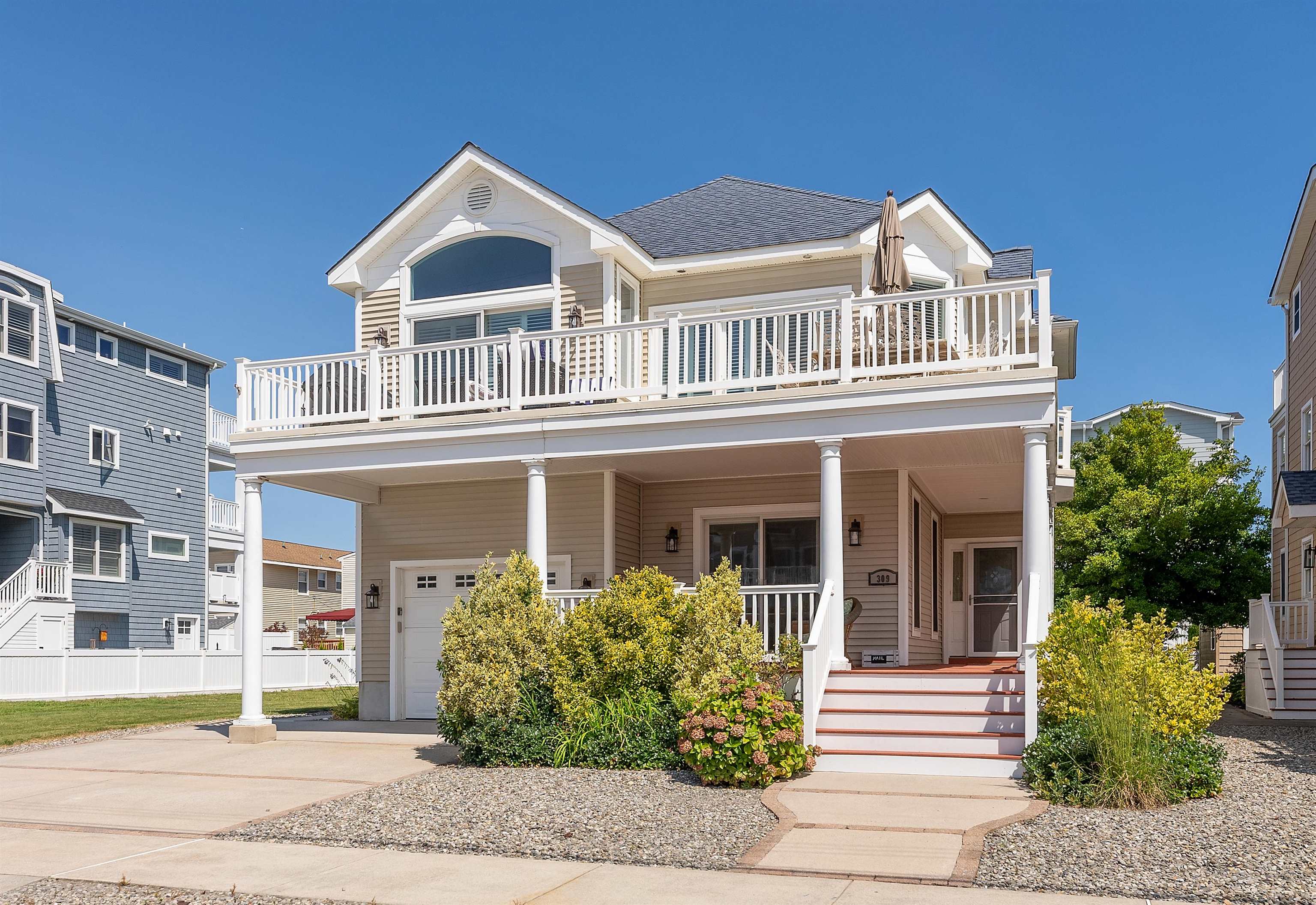 41st St, Avalon, NJ 08202