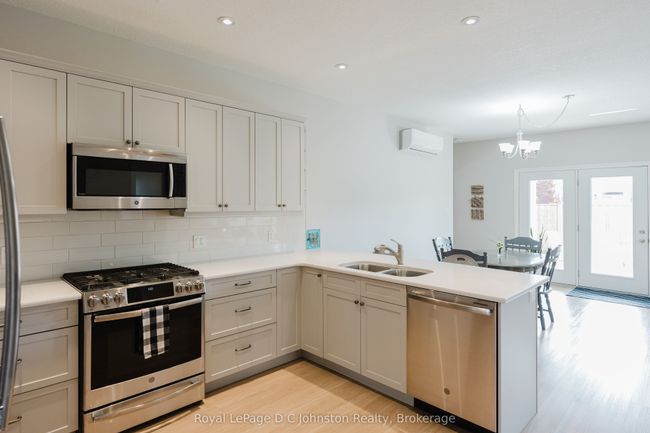 3 - 1050 Waterloo St, Condo with 2 bedrooms, 2 bathrooms and 1 parking in Port Elgin ON | Image 8