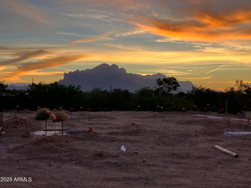 100-11-032d-4905 N Delaware Dr, Apache Junction, AZ, 85120-9051 | Card Image