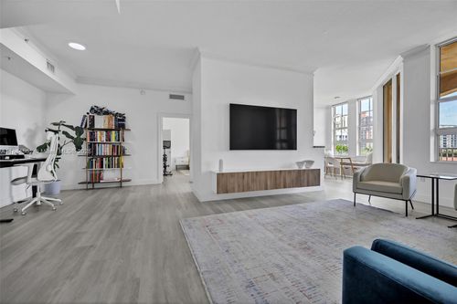 apt-523-3001 Ne 185th St, Aventura, FL, 33180-3341 | Card Image