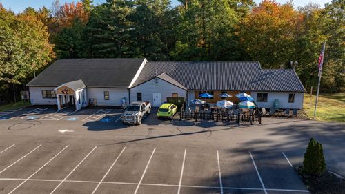 43 Highland St, Rochester, NH, 03868-8528 | Card Image