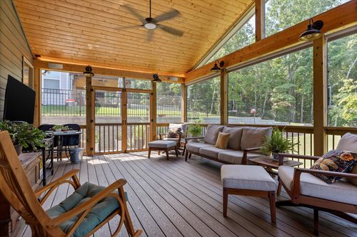 7061 Mercedes Ln, Ooltewah, TN, 37363-5594 | Card Image
