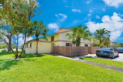 1-10650 Nw 30th Pl, Sunrise, FL, 33322-1052 | Card Image