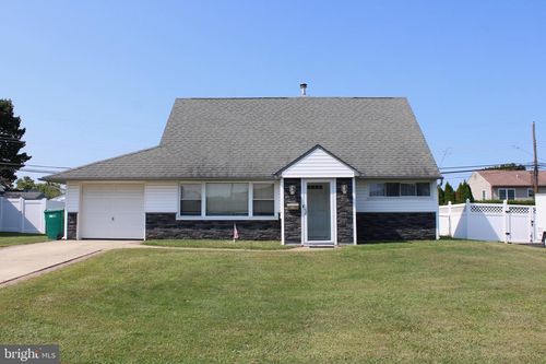 23 Crystal Pl, LEVITTOWN, PA, 19057-1413 | Card Image