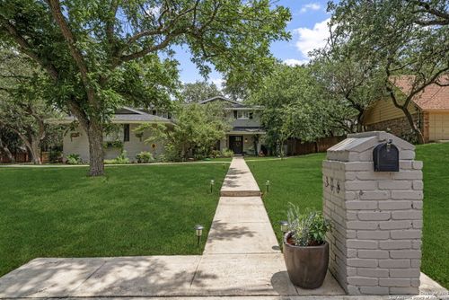 308 Sagecrest Dr, Hollywood Park, TX, 78232-1226 | Card Image
