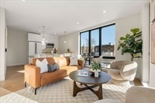 304-100 Lincoln St, Boston, MA, 02135-1491 | Card Image