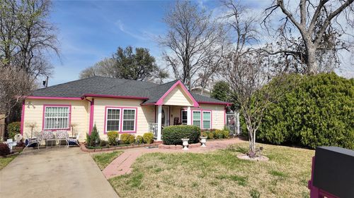 4521 Kelton Dr, Dallas, TX, 75209-3819 | Card Image