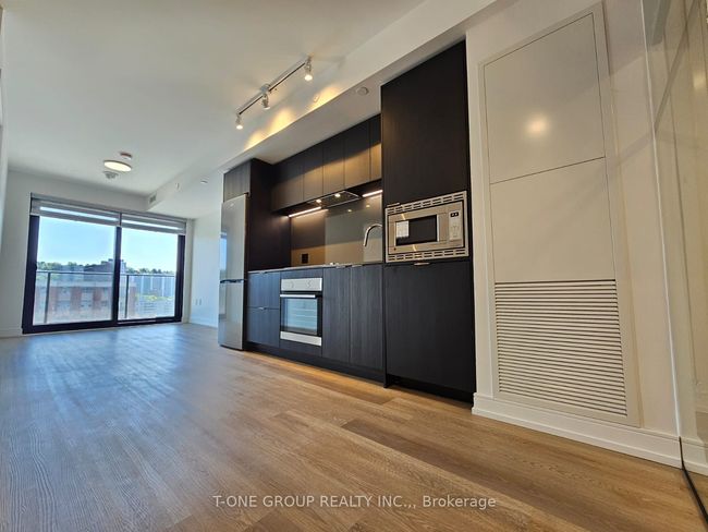1204 - 1 Jarvis St, Condo with 2 bedrooms, 2 bathrooms and null parking in Hamilton ON | Image 7