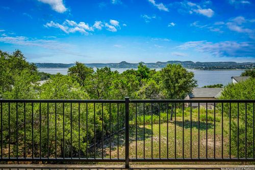801 Mount Lookout Dr, Canyon Lake, TX, 78133-3562 | Card Image