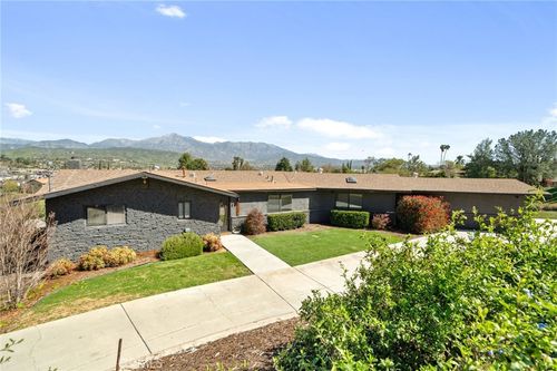 31397 Mesa Dr, Redlands, CA, 92373 | Card Image