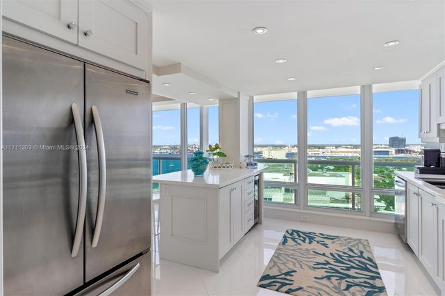 APT-2102 - 2100 S Ocean Ln, Condo with 2 bedrooms, 2 bathrooms and null parking in Fort Lauderdale FL | Image 9