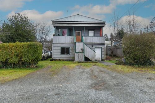 2745 Derwent Ave, Cumberland, BC, V0R1S0 | Card Image