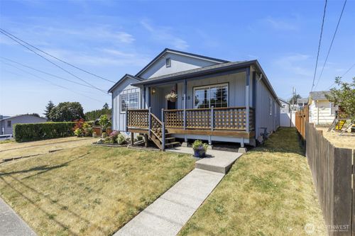 1315 Trenton Ave, Bremerton, WA, 98310-4939 | Card Image