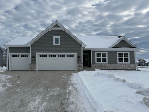 91 York St, Union Grove, WI, 53182-5603 | Card Image