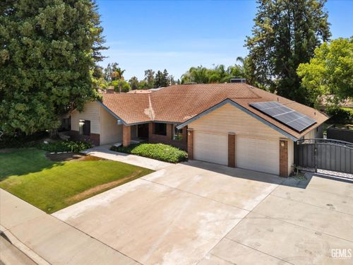 6801 Weldon Ave, Bakersfield, CA, 93308-7721 | Card Image