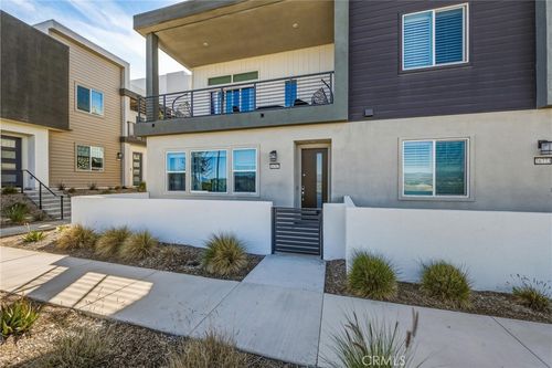 26767 Laurel Mountain Loop, Valencia, CA, 91381-2401 | Card Image