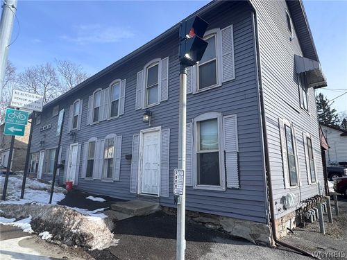 apt-5-10761 Main St, Clarence, NY, 14031-1779 | Card Image