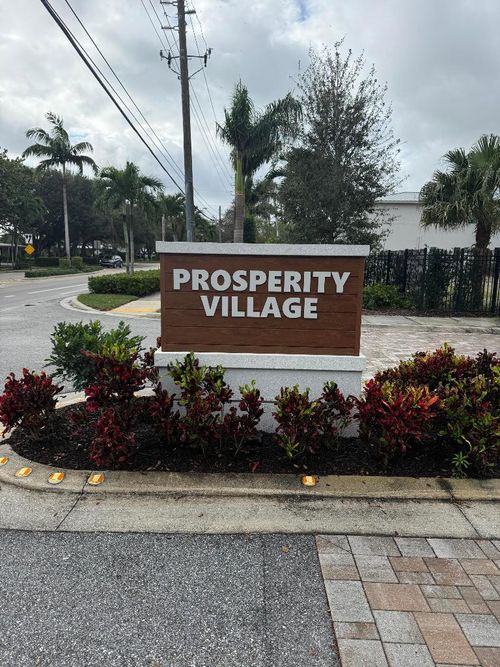 10401 Prosperity Farms Rd, North Palm Beach, FL, 33410-4407 | Card Image