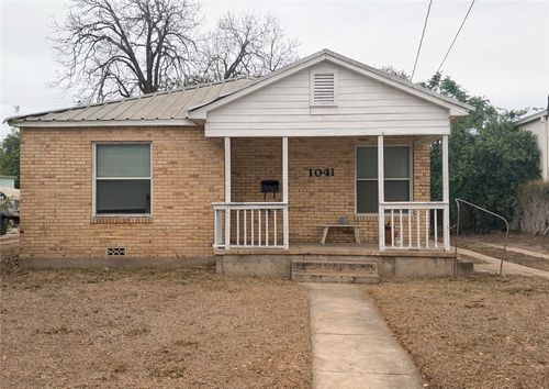 1041 E 5th St, Alice, TX, 78332-4619 | Card Image