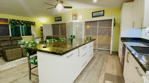 73-1181 Ahikawa St, Kailua Kona, HI, 96740-9411 | Card Image