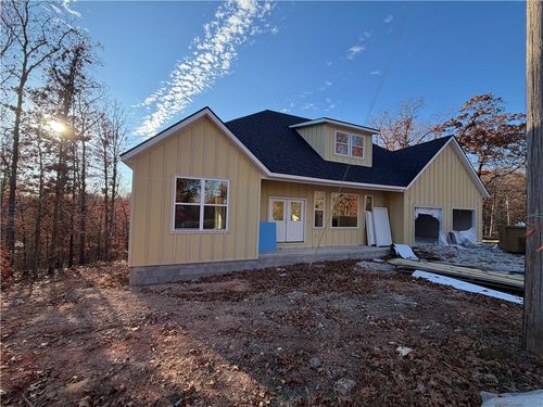 15 Skipton Dr, Bella Vista, AR, 72714-2104 | Card Image