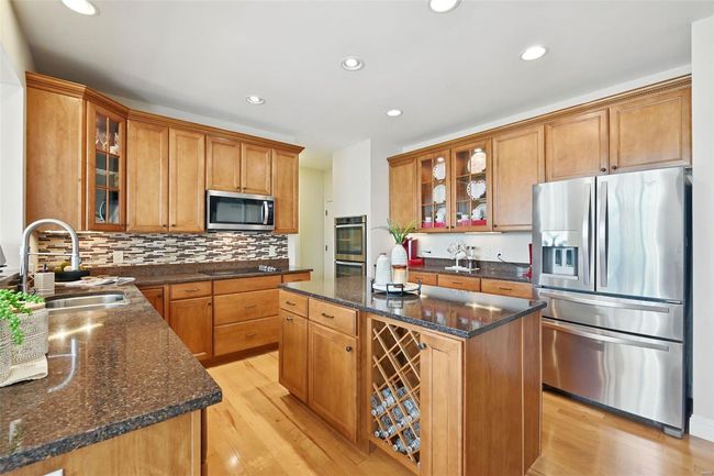 304 Magnolia Valley Dr, House other with 6 bedrooms, 5 bathrooms and 3 parking in O Fallon MO | Image 4